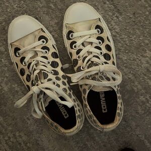 Converse size Women's 5 
New - never worn